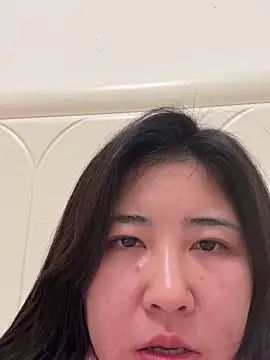 Momo168168's cam snapshot