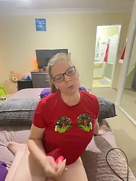 AussieKittyPurr live sex cam