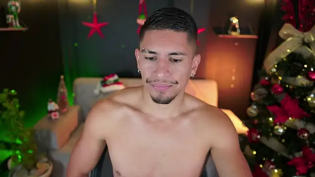 Aaronfox_x live sex cam