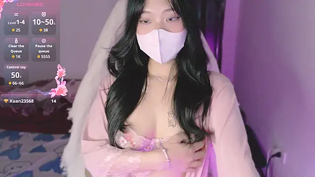 Phuong_Bee live sex cam