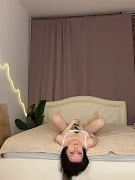 Shy_Vivi's cam snapshot