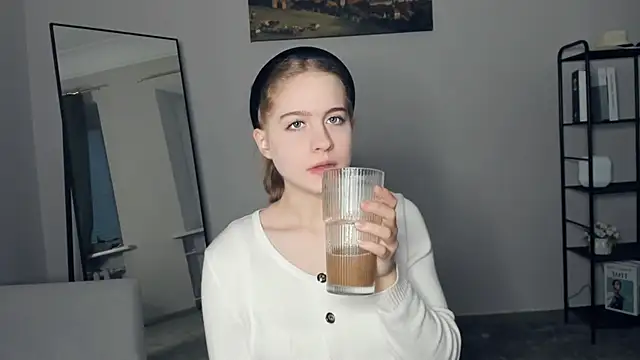 FairrryBluuum's cam snapshot