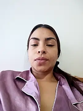 Ivanna2 live sex cam