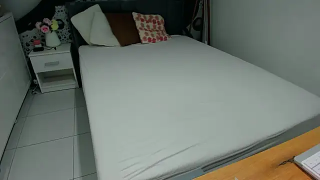 AlmaFancy live sex cam