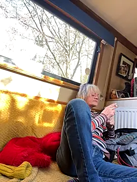 ladyboatlady live sex cam