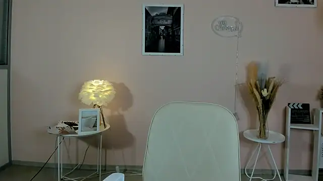 CarynKilbourn live sex cam