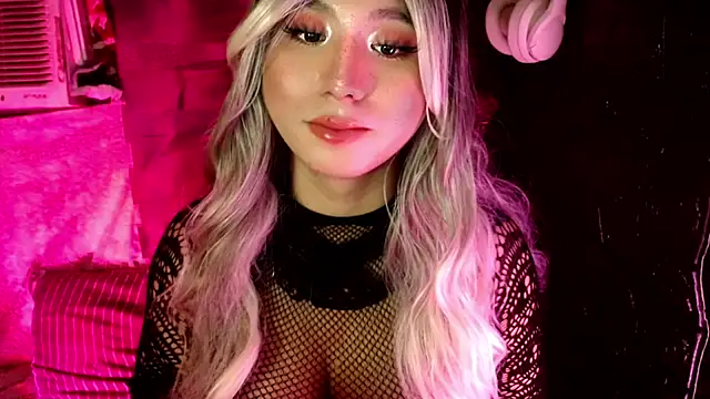 HoresCOCKLUCY live sex cam