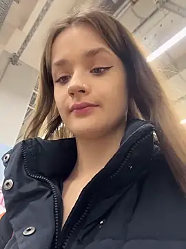 KittyQueeny live sex cam