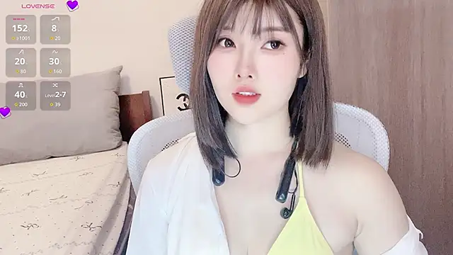 Insist6 live sex cam