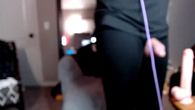 ShimmyLoe's cam snapshot