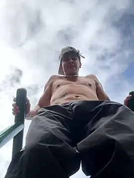 strongboy_ live sex cam