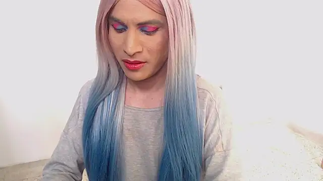 HugeDanex live sex cam