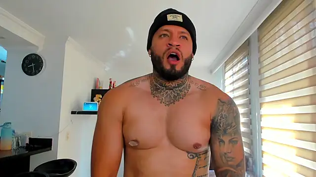 dereckgreen live sex cam