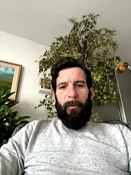 Michel_huge's cam snapshot