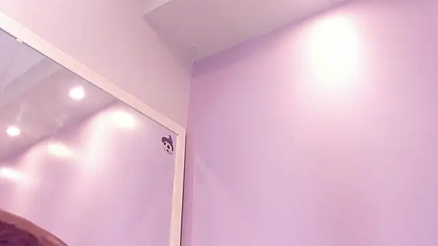 Adharamonroe live sex cam