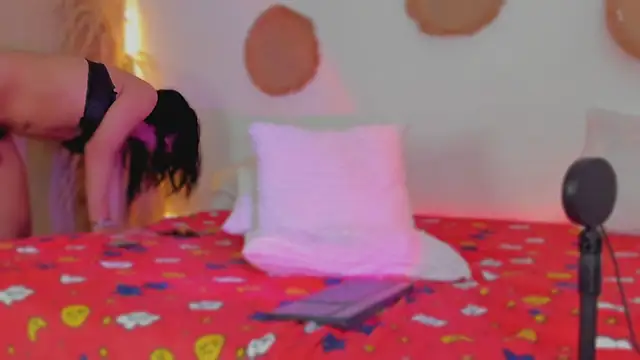 Maria_Jhonees live sex cam