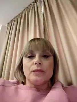 MySweetcum69 live sex cam