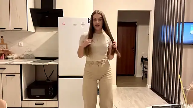 Adelle_Love live sex cam