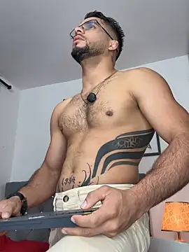 Maximiliano_ford live sex cam