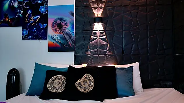 graceymilf666 live sex cam