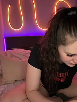 Mila-Jasmin live sex cam