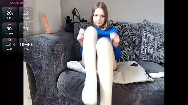 Frosty_Princess live sex cam