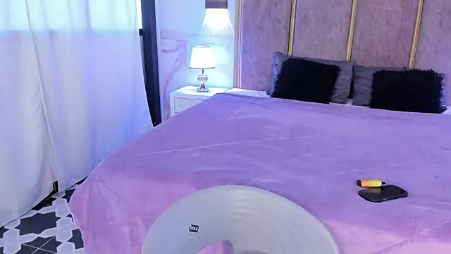 PaulinaDuarte live sex cam