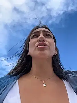 Ninabigtitied live sex cam