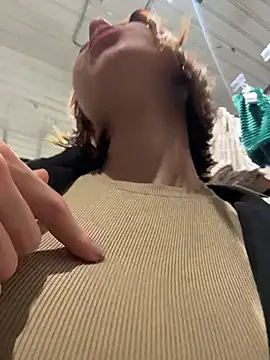 RosieSecret live sex cam