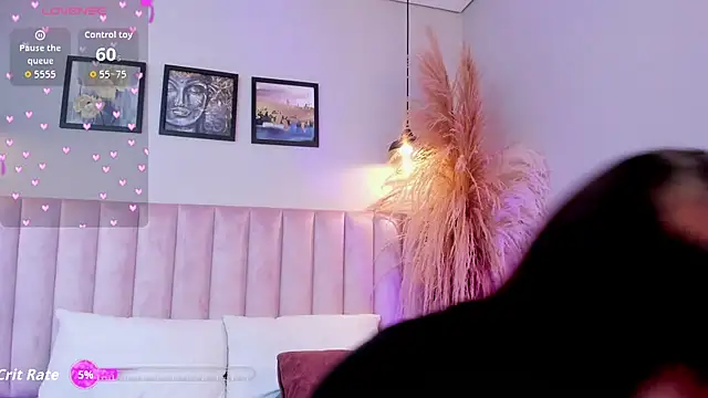 Nina_Rouse_'s cam snapshot