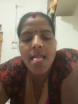 Sapnahot34 live sex cam