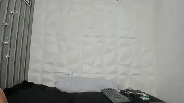 _Zoecooper's cam snapshot