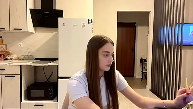 Adelle_Love's cam snapshot