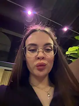 KristiRich live sex cam