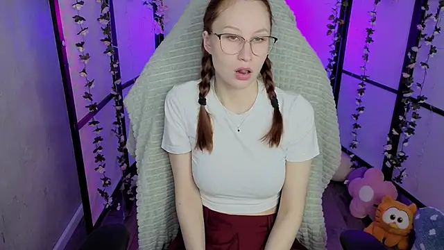 JoanFlare's cam snapshot