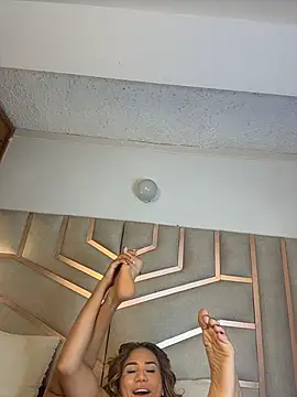 _LunaMonroe_'s cam snapshot