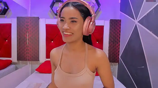 Karoll014 live sex cam