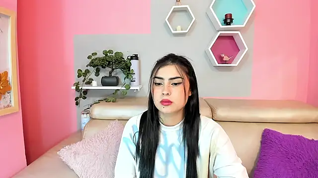 ZoeMalkovaa's cam snapshot