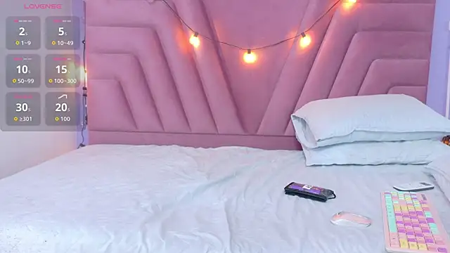 hornybarelylegalgirl live sex cam