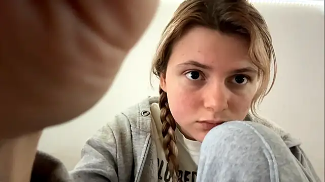 AlanaPostell's cam snapshot