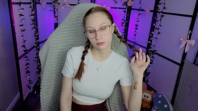 JoanFlare's cam snapshot