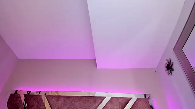 MelissaGill_'s cam snapshot