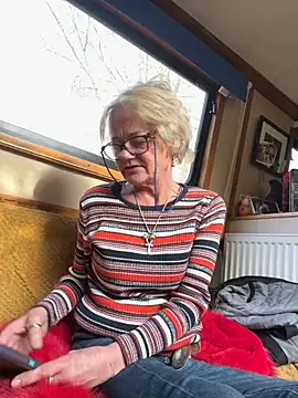 ladyboatlady live sex cam