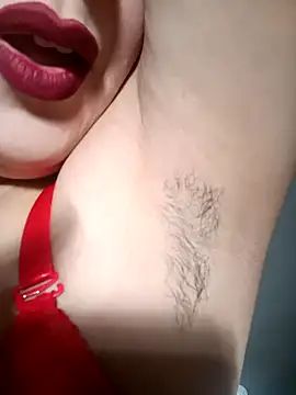 LINA-DALOUA live sex cam