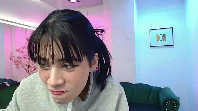 myla_evans's cam snapshot