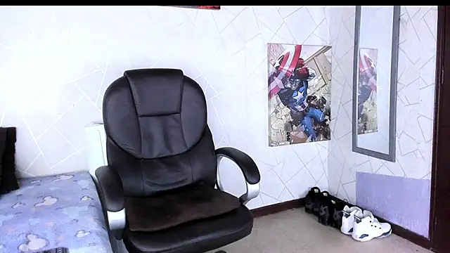 Cristian_Walker's cam snapshot