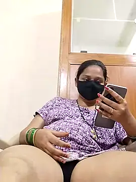 Priyanka_30's cam snapshot