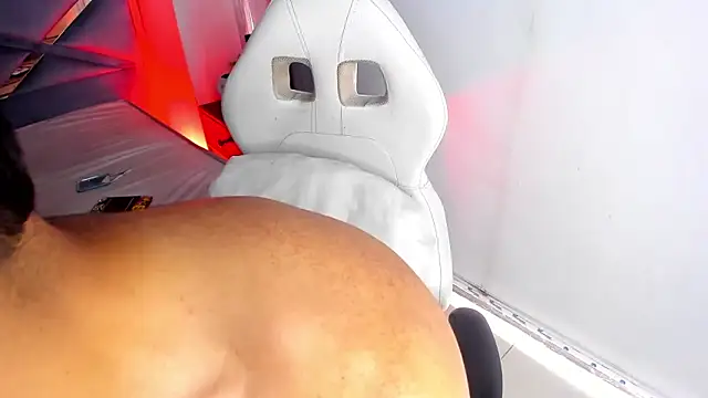 Lucii_fer_'s cam snapshot