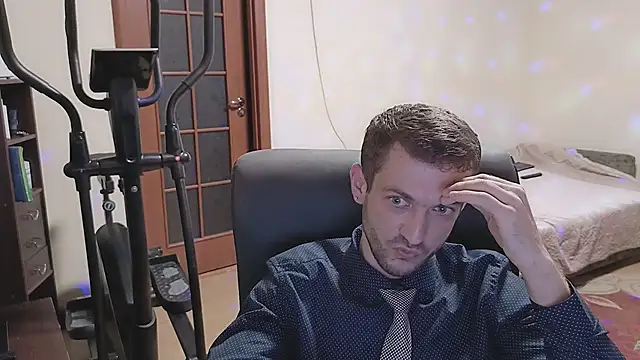 333Alone_in_theDark777's cam snapshot