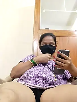 Priyanka_30's cam snapshot